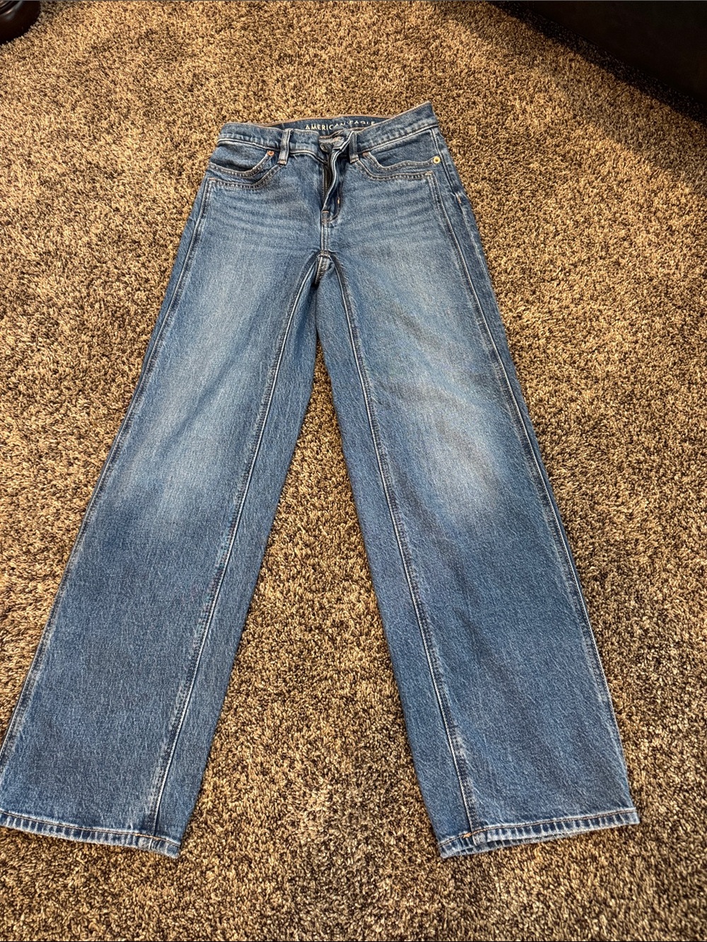 American Eagle Outfitters Wide-Leg Jeans in Blue Wash